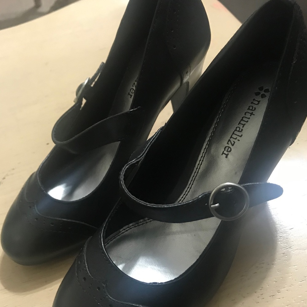 Shoes - Picture 3 of 3